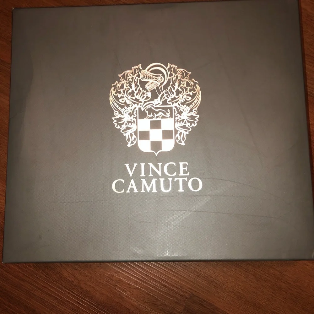 Vince Camuto never wore